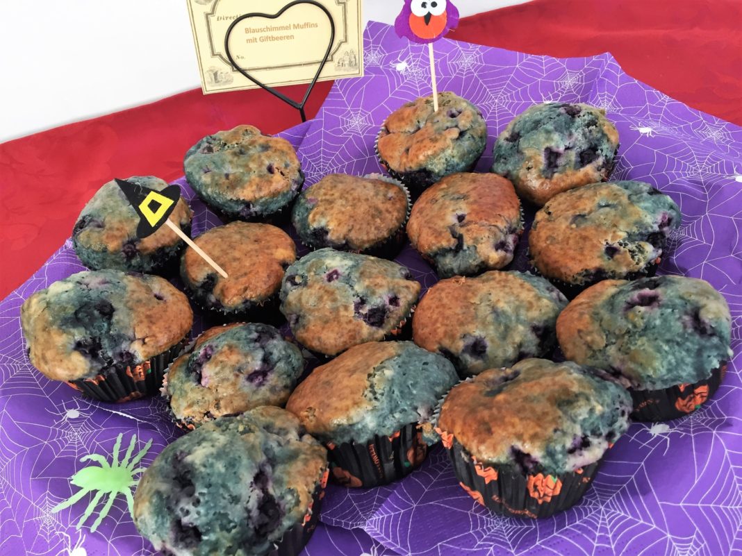 Blauschimmel Muffins für Halloween